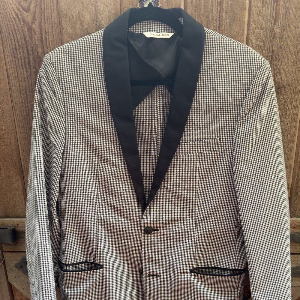 Zara Man Black-and-White Check Tuxedo Sportcoat/Jacket w/ Black Lapels (US 38)